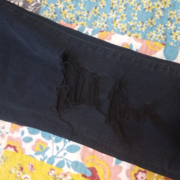 AGOLDE black distressed skinny jeans - Picture 9 of 13